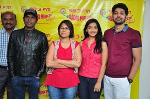 Padesave Movie Team at Radio Mirchi